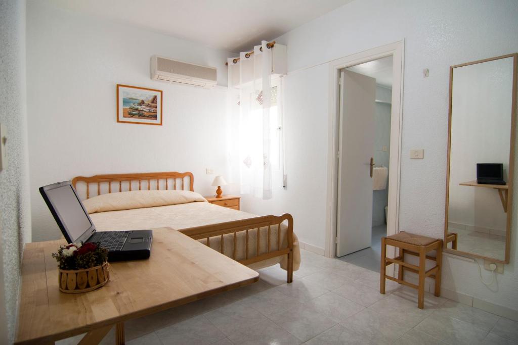 PENSION STRAND COSTA CALIDA